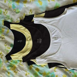 Mossimo Womans Tank Tops, Size Medium